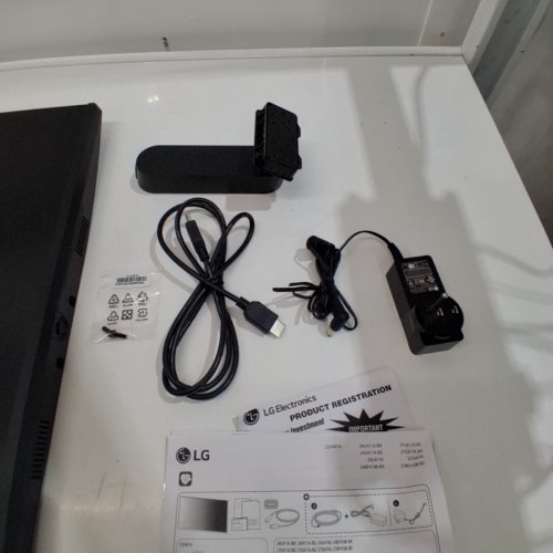 LG MONITOR - 24" IPS 120HZ 1MS HDR - BLACK (MODEL: 24U41YA) image 4