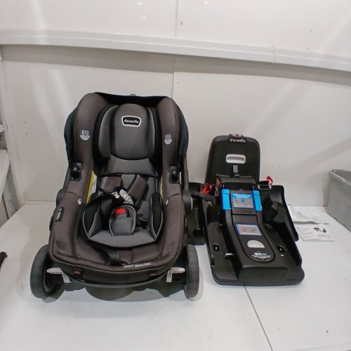 INFANT EVENFLO GOLD SHYFT DUALRIDE CAR SEAT AND STROLLER COMBO - 35LB MAXIMUM WEIGHT - ONYX BLACK - (MODEL: 37312310C) image 3