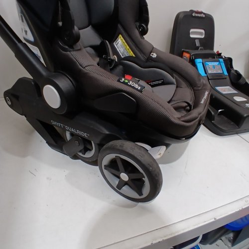 INFANT EVENFLO GOLD SHYFT DUALRIDE CAR SEAT AND STROLLER COMBO - 35LB MAXIMUM WEIGHT - ONYX BLACK - (MODEL: 37312310C) image 4