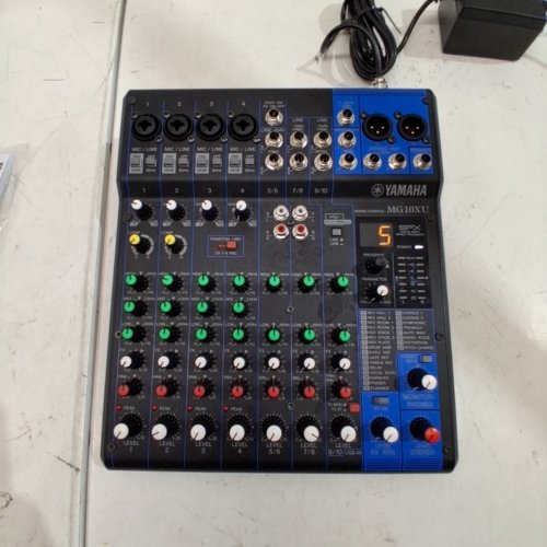 YAMAHA MG10XU 10-CHANNEL ANALOG MIXER - BLACK/BLUE - (MODEL: MG10XU //IN YEM) image 3