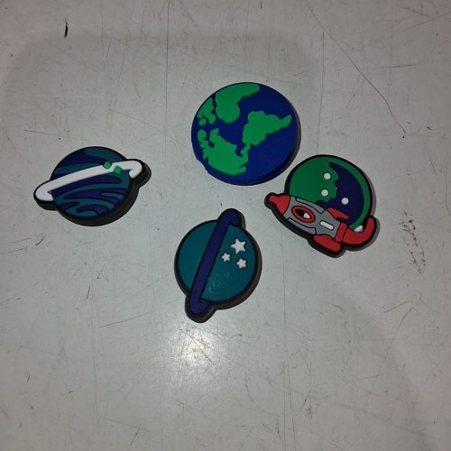 4PK SPACE-THEMED SHOE CHARMS - MULTICOLOUR image 3