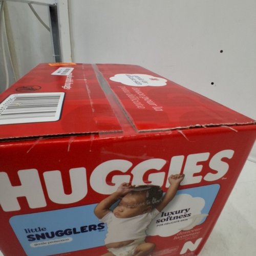 84PK HUGGIES LITTLE SNUGGLERS LUXURY SOFTNESS DIAPERS - SIZE NEWBORN (UPTO 10LBS) - DISNEY WINNIE THE POOH image 3