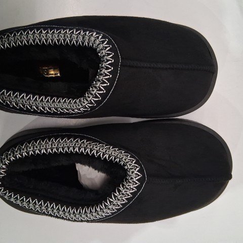 WOMEN'S SLIP-ON SHOES - SIZE 9.5 - BLACK image 4