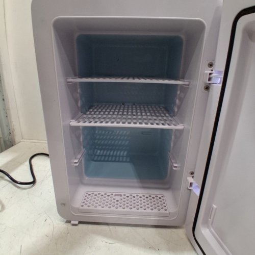 ADVWIN MINI FRIDGE WITH LED MIRROR - 20L - PINK (ITEM: US340101WT00) image 4