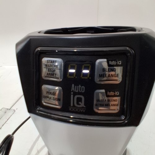 NINJA NUTRI-NINJA AUTO-IQ SINGLE SERVE BLENDER - 32OZ CUP/ 24OZ CUP - 1000W - STAINLESS STEEL/BLACK (MODEL: BL481C) image 2