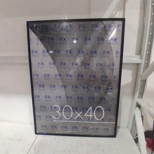 AMERICAN FLAT PICTURE FRAME - 30" X 40" - BLACK image 2