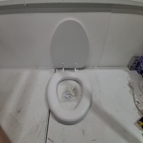 BEMIS MAYFAIR ELONGATED SOFT TOILET SEAT - WHITE (MODEL: 1815EC) image 2