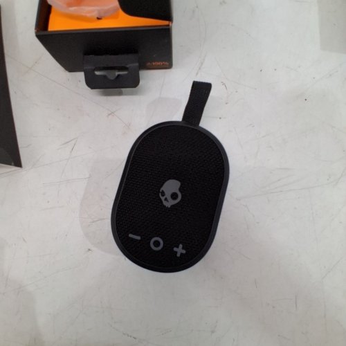 SKULLCANDY OUNCE+ WATERPROOF MINI WIRELESS BLUETOOTH SPEAKER - BLACK (MODEL: IPX7) image 4