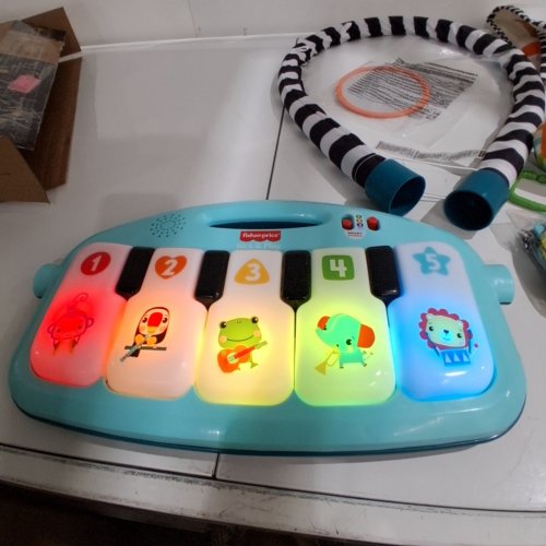 FISHER-PRICE GLOW AND GROW KICK & PLAY PIANO PLAYMAT - BLUE - (MODEL: HWD95) image 2