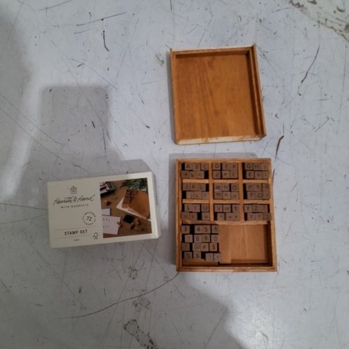 71PC HEARTH & HAND WITH MAGNOLIA STAMP SET - BROWN/WOODEN (MODEL : 324-05-2837) image 5