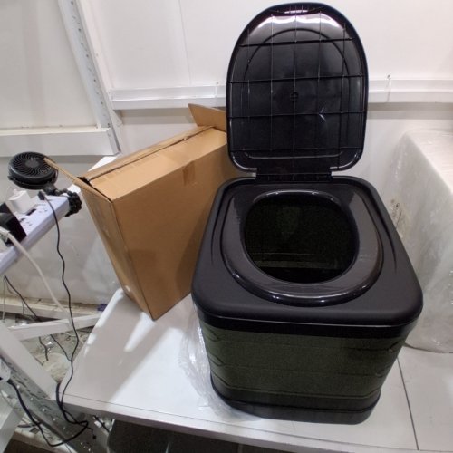PORTABLE COLLAPSIBLE CAMPING TOILET - 17" - GREEN/BLACK image 2