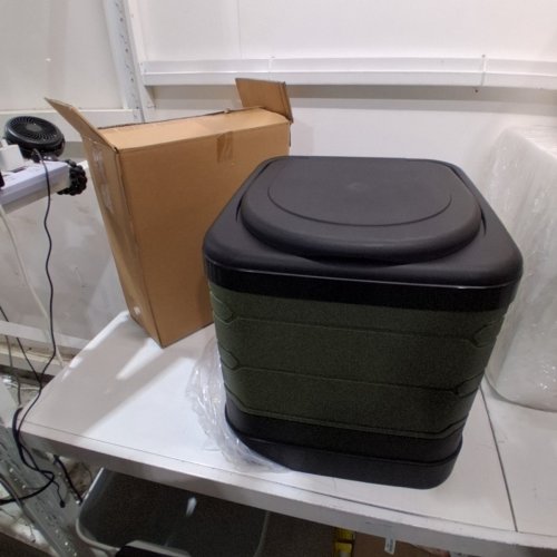 PORTABLE COLLAPSIBLE CAMPING TOILET - 17" - GREEN/BLACK image 4