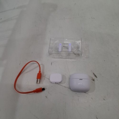 JBL TUNE FLEX 2 TRUE WIRELESS BLUETOOTH NOISE CANCELLING EARBUDS WITH CHARGING CASE - WHITE (MODEL: JBLTFLEX2WHTAM) image 4