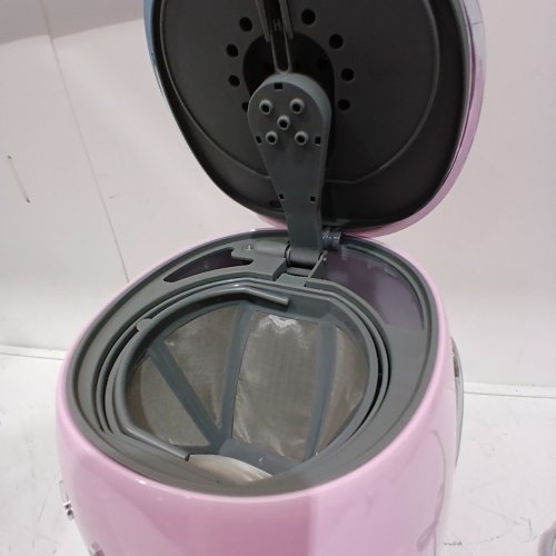 SMEG RETRO-STYLE DRIP-FILTER COFFEE MACHINE - 10 CUP CAPACITY - PINK (MODEL: DCF02PKUS) image 4