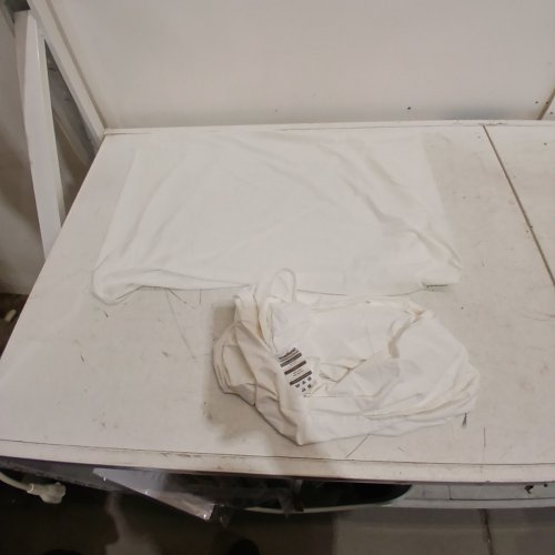 2PK MELLOW COOLING PILLOWCASES - 20" X 27" - WHITE image 2