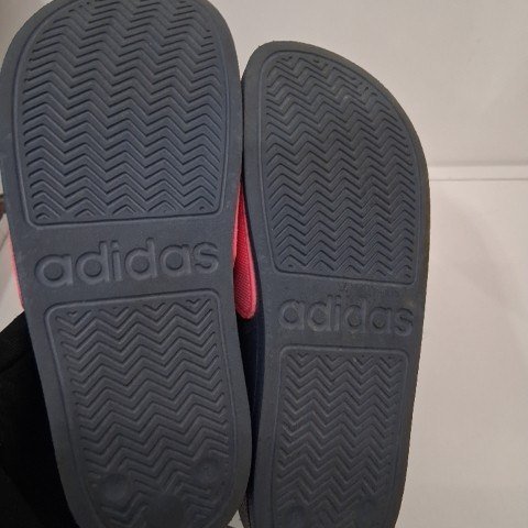 KID'S ADIDAS ADILETTE SHOWER K SLIDES - 1 - NAVY BLUE/PINK (STYLE: IE2606/1977796) image 3