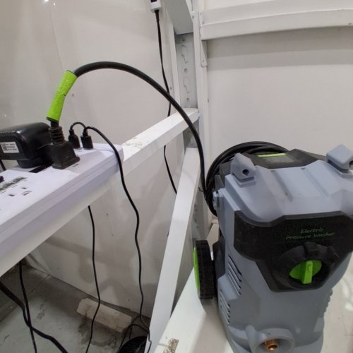 ELECTRIC PRESSURE WASHER - 1800W - GRAY, BLACK, GREEN image 2