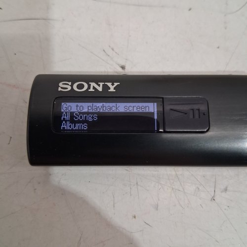 SONY WALKMAN SERIES B MP3 PLAYER 4GB, WITH FM TUNER, USB, WITH HEADPHONES INCLUDED - BLACK (MODEL: NWZ-B183F) image 2