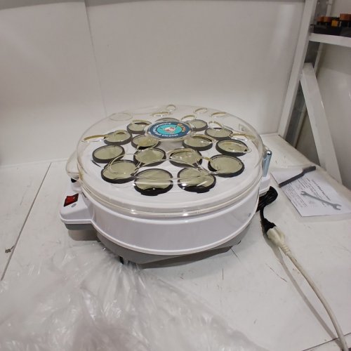 CARIVIA 16-BALL AUTOMATIC POOL BALL CLEANER - 110 V, 22.5" RAIL - WHITE / CLEAR image 5