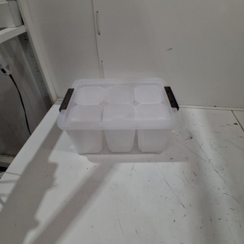 CITYLIFE PLASTIC STORAGE BINS WITH 6 DETACHABLE INSERTS - 17QT - CLEAR/WHITE image 2