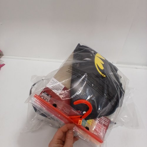 3PC RUBIES BATMAN COSTUME - MEDIUM - BLACK image 4