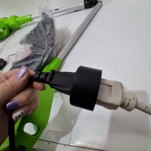 GREENWORKS CORDED STRING TRIMMER - 15" - 5.5AMP - GREEN - (MODEL: 21272) image 2