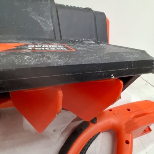 VOLTASK CORDLESS ELECTRIC SNOW SHOVEL WITH BATTERY & CHARGER - 12" PATH - 20V - BLACK/ORANGE (MODEL: SS-20B) image 8