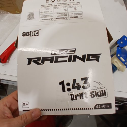 88RC REMOTE CONTROLLED DRIFT SKILL RC CAR - 1:43, 2.4GHZ - ORANGE image 4