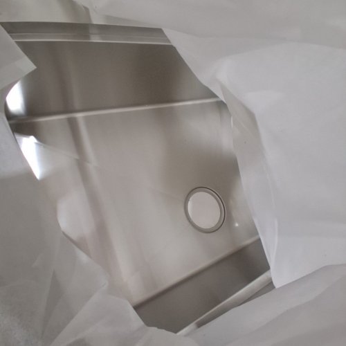 VEVOR FARMHOUSE KITCHEN SINK - SINGLE BOWL BASIN - INCLUDES ACCESSORIES - 33'' - 304 STAINLESS STEEL (MODEL:‎TXHW332209RS1) image 4