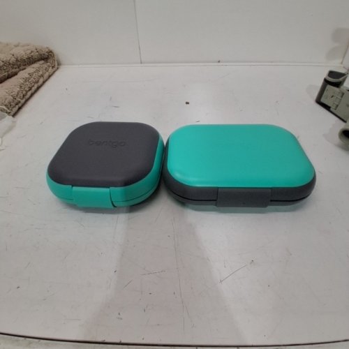 2PK BENTGO CHILL LUNCH BOX AND MINI BOX CONTAINERS WITH ICE PACKS - GREEN/GREY (MODEL: 1997883) image 2