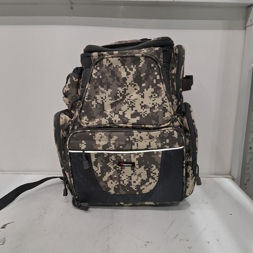 PISCIFUN WATERPROOF FISHING TACKLE BACKPACK WITH BULIT IN RAIN COVER - CAMOFLAUGE - (MODEL: ‎PISCIFUN-BG003-C) image 8