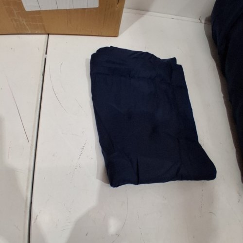 2PC SLEEPDOWN COMFORTER SET - TWIN - NAVY BLUE image 3