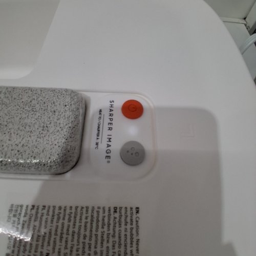 SHARPER IMAGE FOOT BATH SOOTHE WITH HEATED MASSAGE, SPLASH GUARD, AND REMOVABLE PUMICE STONE - WHITE (MODEL: 1014496) image 2