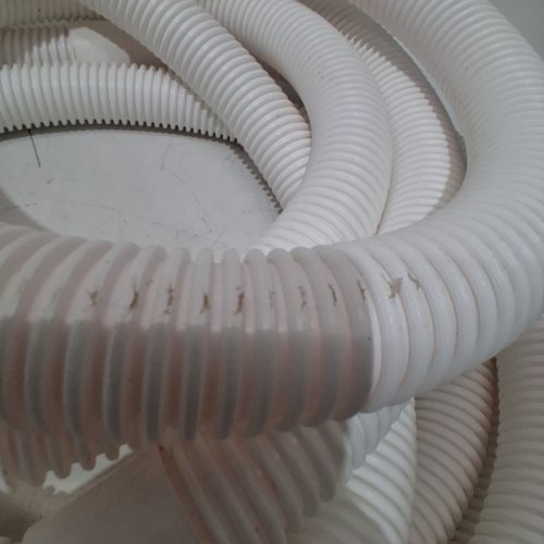 POOLMASTER ABOVE-GROUND POOL VACUUM HOSE - 1 1/4"X27FT (MODEL: 32227) image 4