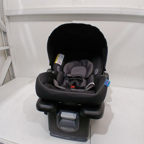GRACO SNUGRIDE 35 LITE LX INFANT CAR SEAT - 4-35LBS CAPACITY - GOTHAM FASHION BLACK/GREY (MODEL: 2143034) image 5