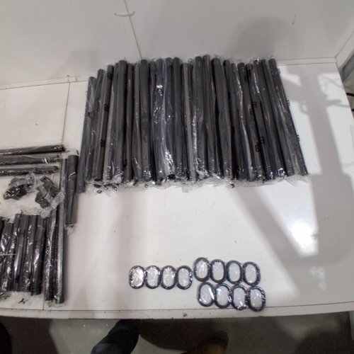 CLOTHES HANGING ROD SET - BLACK image 3