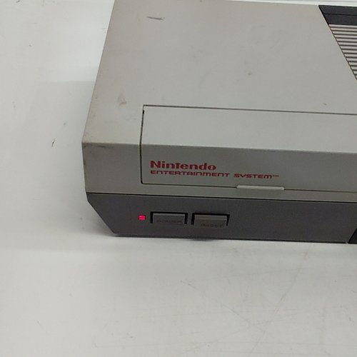 NINTENDO ENTERTAINMENT SYSTEM (NES) - ORIGINAL MODEL (MODEL: NES-001) image 5