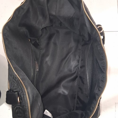 SAM EDELMAN WEEKENDER DUFFEL BAG - 18" X 13.5" X 9" - BLACK/GOLD (MODEL: 1984946) image 4