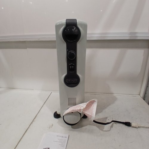 DELONGHI FULL ROOM RADIANT HEATER WITH 3 POWER LEVELS - GREY (MODEL: TRRS0715CA) image 3