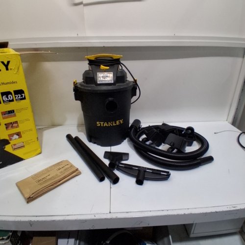 STANLEY WET/DRY VACUUM - 6GAL/22.7L - 4.0HP - BLACK/YELLOW (MODEL: SL18116P) image 3