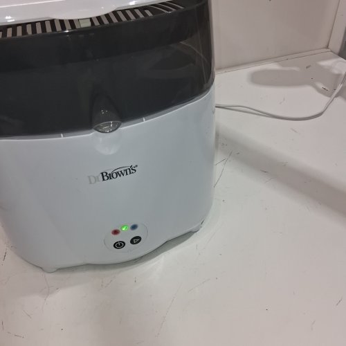 DR BROWNS NATURAL FLOW DELUXE BOTTLE STERILIZER ELECTRIC STEAM SYSTEM - STERILIZES 6 BOTTLES AT ONCE - WHITE (MODEL: AC045) image 2