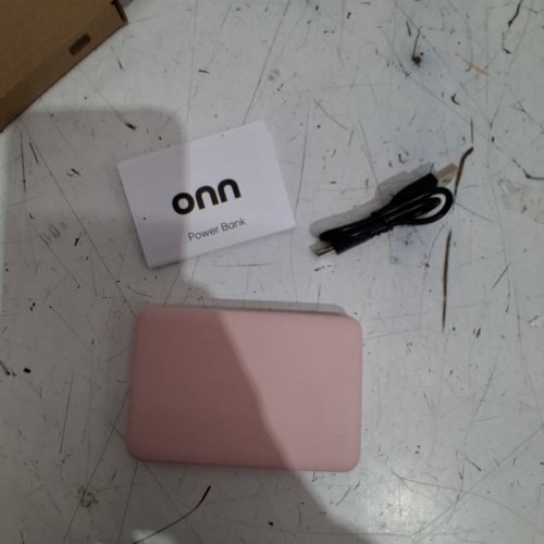 ONN. POWER BANK - 10,000 MAH, 12W MAX - PINK image 3