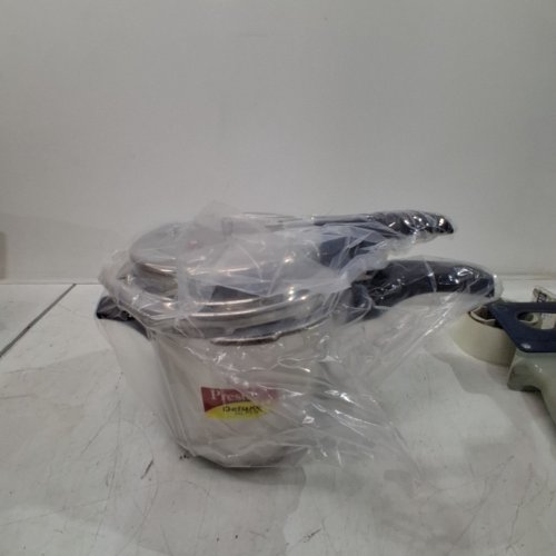 PRESTIGE ALPHA DELUXE INDUCTION BASE STAINLESS STEEL PRESSURE COOKER - 3L - SILVER image 2