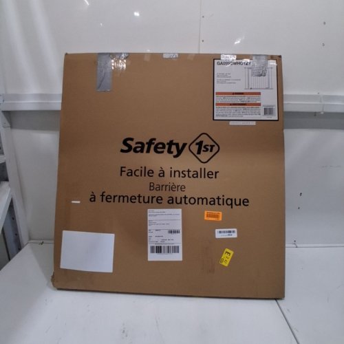 SAFETY FIRST ADJUSTABLE EASY INSTALL AND WALK THROUGH BABY SAFETY GATE - 29"-38" X 28" - WHITE (MODEL: GA099CWHO1ZY) image 4