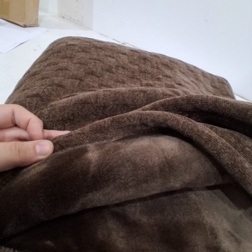 FUZZY THROW BLANKET - 57.5" X 67.5" - BROWN (MODEL: 1901562) image 4