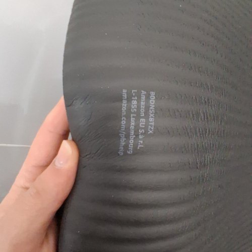 AMAZON BASICS THICK EXERCISE YOGA MAT WITH CARRYING STRAP - 6FT X 2FT - 1"-THICK - BLACK image 5