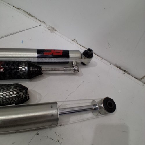 2PK ROUGH COUNTRY MONOTUBE REAR SHOCKS WITH EXTERNAL RESERVOIR - FOR SELECT JEEP WRANGLER MAKES AND MODELS - BLACK/SILVER (MODEL:770807RES_A) image 4