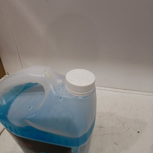 LAURENTIDE AUTOMOBILE PRODUCTS WINDSHIELD WASHER FLUID, REMOVES ICE + FROST - 3.78L (-40C) image 3