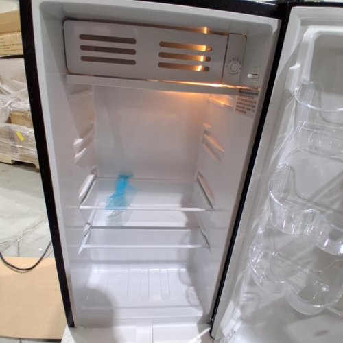 FRIGIDAIRE 3.2 CU.FT. RETRO DRY ERASE COMPACT REFRIGERATOR, BLACK - (MODEL: EFR331-BLACK) image 2