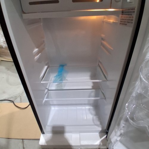 FRIGIDAIRE 3.2 CU.FT. RETRO DRY ERASE COMPACT REFRIGERATOR, BLACK - (MODEL: EFR331-BLACK) image 4